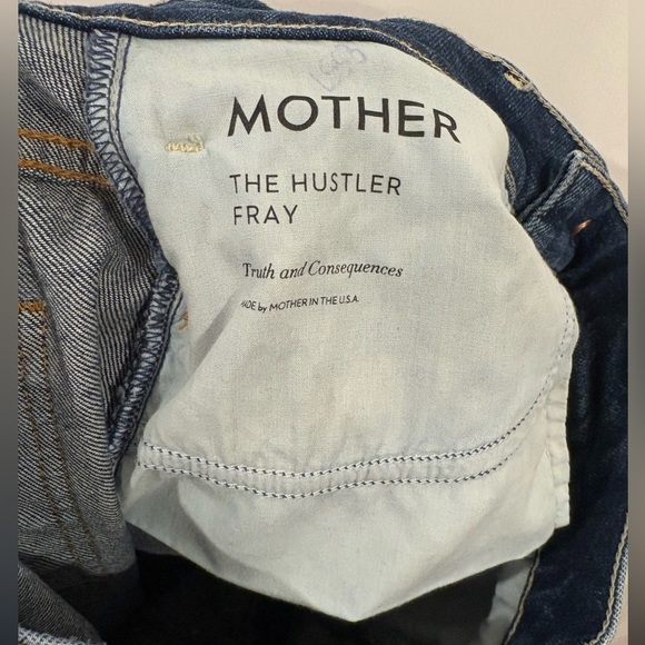 MOTHER The Hustler Fray Jeans in Truth and Consequences Wash NWOT Size 28/6 CROP - Picture 6 of 6